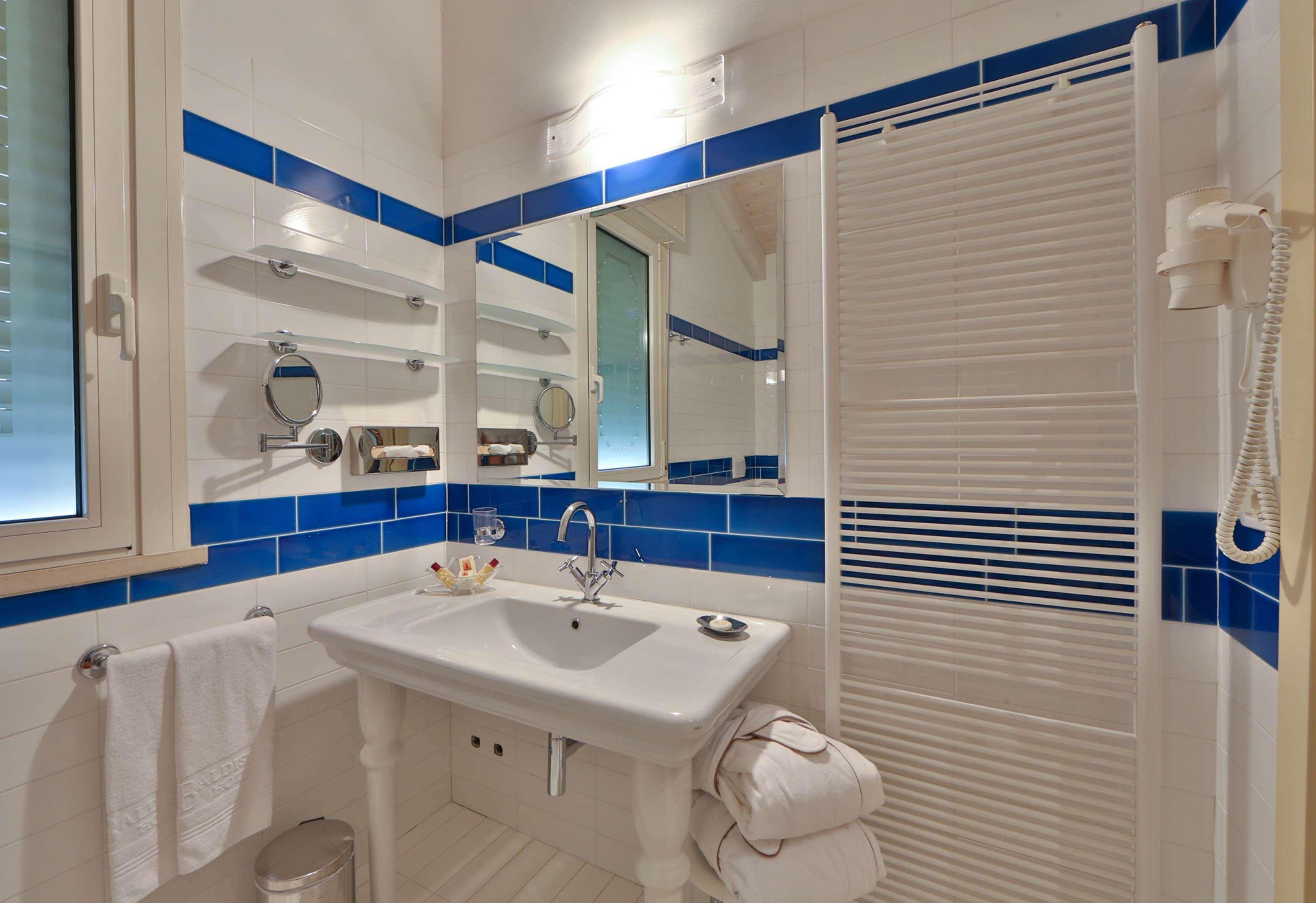 Globus, Sure Collection By Western Hotel 4*