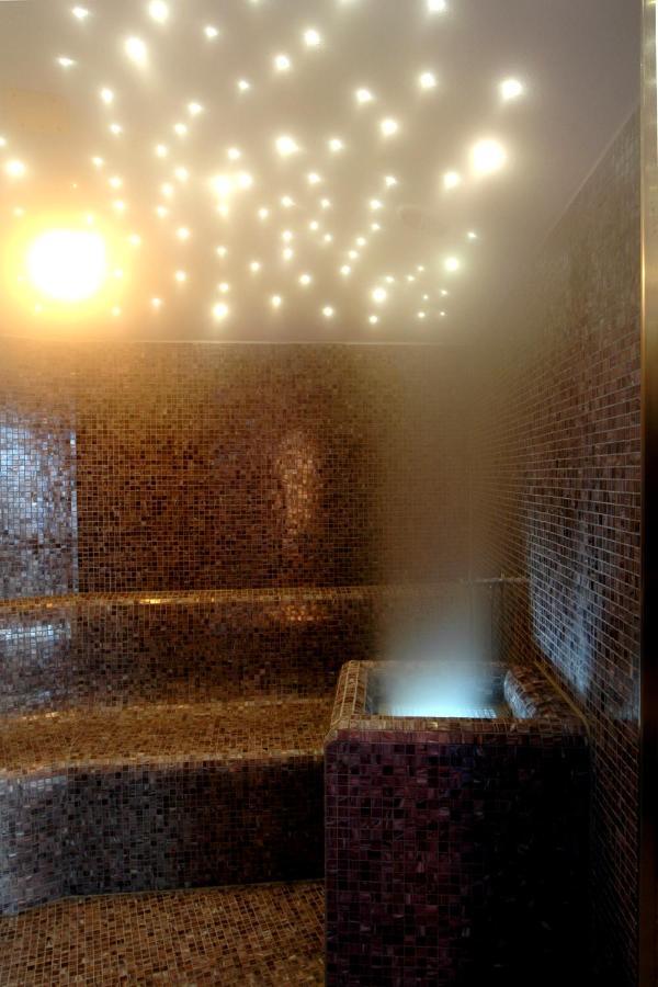 Globus, Sure Collection By Western 4* Milano Marittima